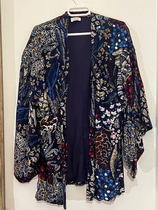 Kimono Zara Estampado Talla L