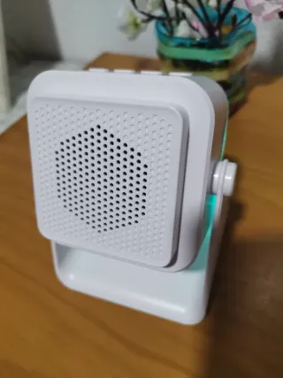 Altavoz inducción smartphone blanco
