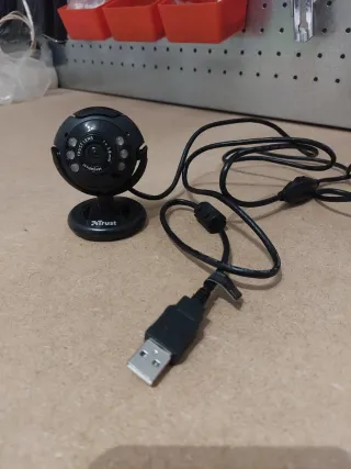Webcam Trust Negra