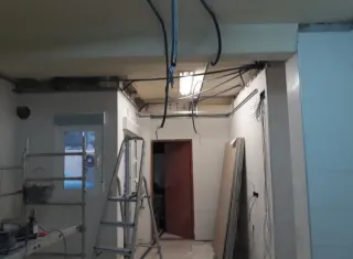 Empresa constructora, Empresa Instaladora.