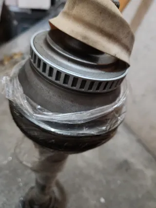 Veio de transmissão Audi A6 C5 4B0407451CX