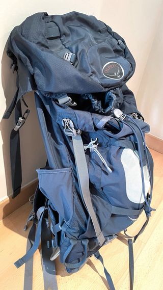Mochila Osprey Aether 70 azul/gris - nunca usado