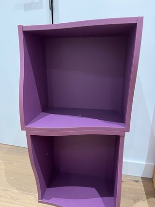 Estantería morada de suelo o para colgar