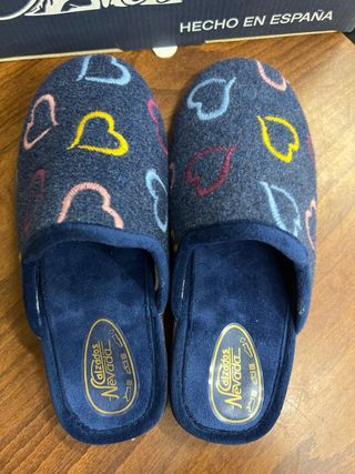 Zapatillas Corazones Nevada Mujer T.36