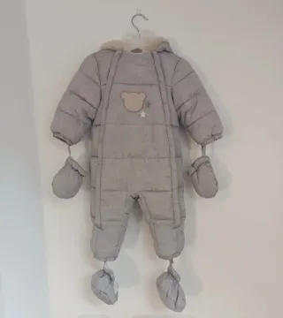 Buzo abrigo de bebé