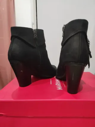 Botines negros tacón Mariamare