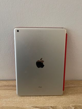 iPad 5ª Gen 32GB Blanco