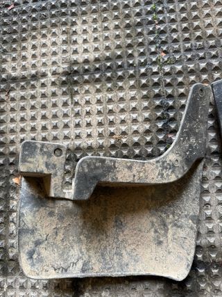 Faldillas Nissan Patrol Y61