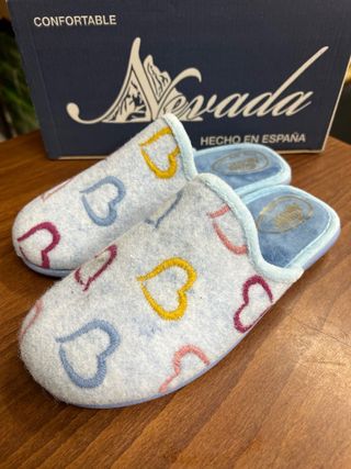 Zapatillas Nevada Mujer Corazón T. 35, 36 y 40