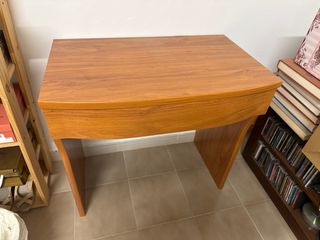 Habitación completa: cabecero, mesillas y aparador