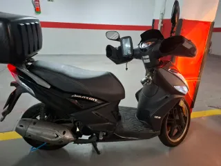 Moto Kymco 7672 LHL