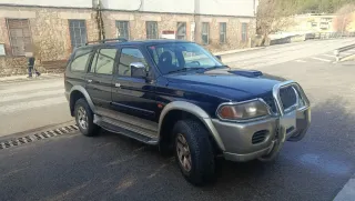 Mitsubishi Montero 2002