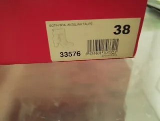 Botines tacón ante marrón XTI talla 38