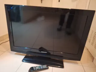 Televisor Samsung 32+ fire tv stik