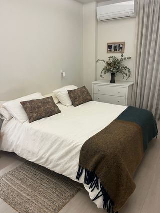 Colchón 150x190 + Somier Tapizado Negro