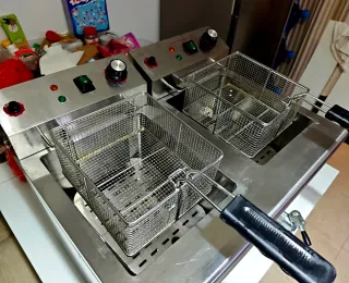 Freidora Industrial Doble Cuba 220V