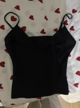 Top negro tirantes finos