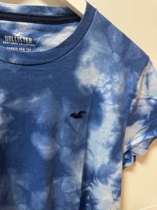 Camiseta Hollister Azul y Blanca