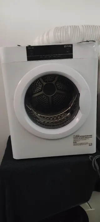 Mini secadora blanca