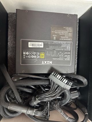 Fuente Alimentación NZXT C850 Gold