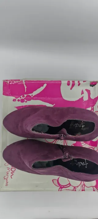 Botines tacón plataforma morados talla 39