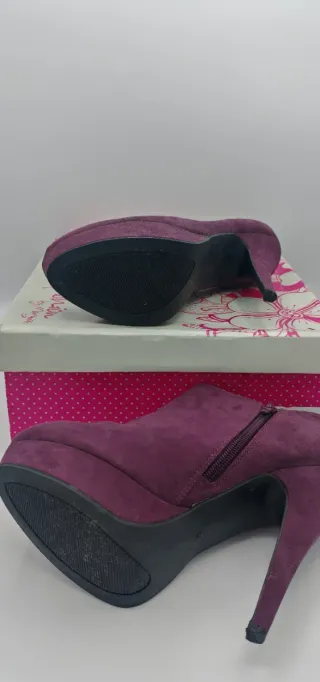 Botines tacón plataforma morados talla 39