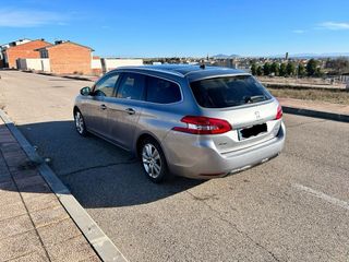Peugeot 308 2016