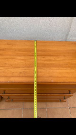 Cómodas de madera y aglomerado