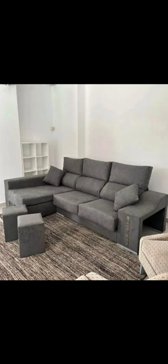 Sofá modular gris de tela