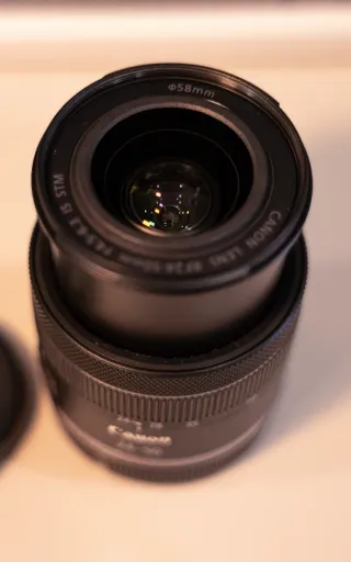 Canon RF 24-50mm IS STM + Filtro ND CPL