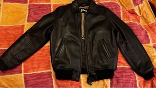 Chaqueta Schott NYC Cuero Aviador Negra.