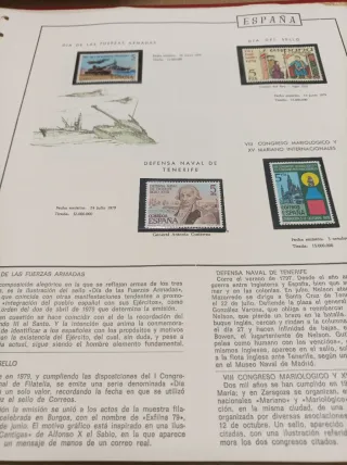 33 Sellos 1979 en hojas y filoestuches originales