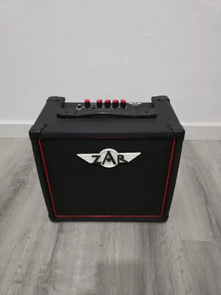 Guitarra Ibanez Gio + Amplificador