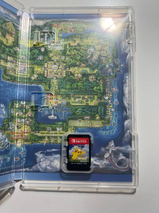 Pokemon Let's Go Pikachu! Nintendo Switch