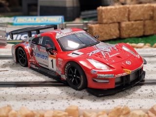 Coche slot Hornby Scalextric Nissan Xanavi Nismo Z