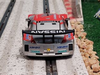 Coche slot Hornby Scalextric Nissan Xanavi Nismo Z