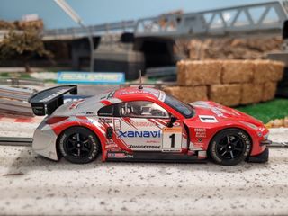 Coche slot Hornby Scalextric Nissan Xanavi Nismo Z
