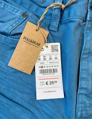 Pantalón vaquero Pull&Bear Regular Fit
