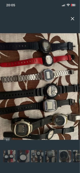 Relojes Casio Negro y Rojo