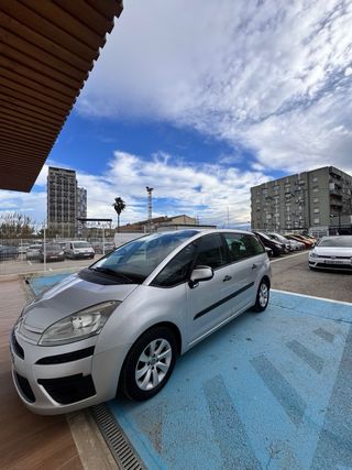 Citroen C4 Grand Picasso 2011