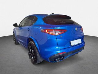 Alfa Romeo Stelvio 2023
