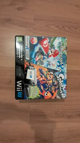 Nintendo Wii U Mario Kart 8 + Splatoon