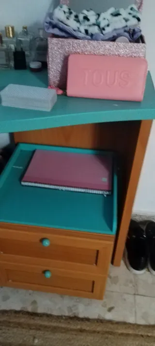 Dormitorio juvenil completo con canapé