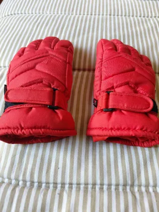 GUANTES NIEVE NIÑO ROJOS.