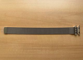 Apple Watch 45mm. Gold Milanese Loop