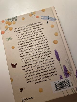 La teoría de los archipiélagos