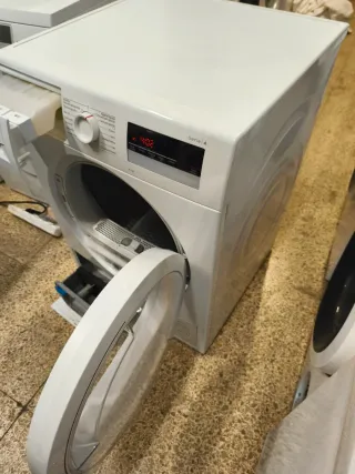 Secadora BOSCH 8kg Clase A++ Bomba Calor