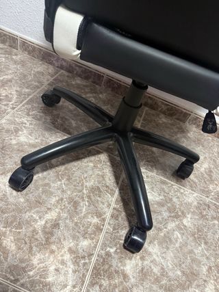 Silla gaming Newskill