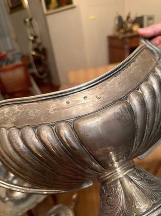 Pareja de Soperas de plata con ciervo