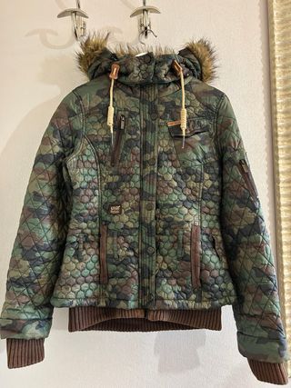 Chaqueta Camuflaje Khujo